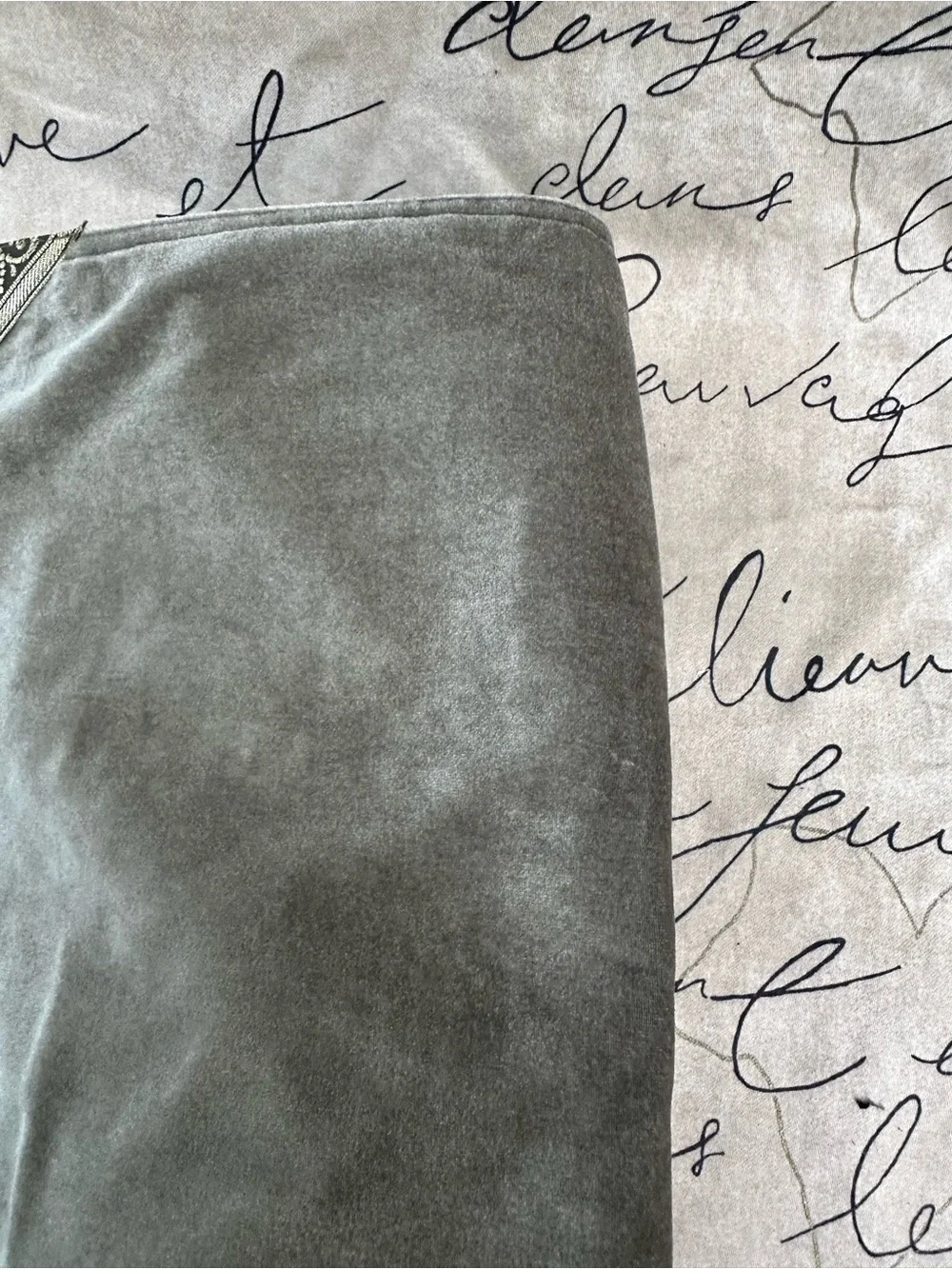 Green Vintage Velvet Velour Table Runner